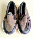 The Children's Place Toddler boys brown slip-on shoes-US  Size 6
