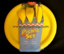16pc Plastic Picnic Set Plates -assorted COLOURS
